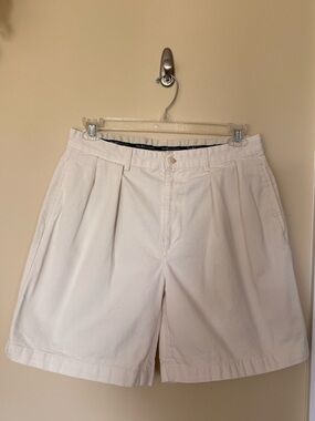 Ralph Lauren Cream Chino Shorts with Back Welt Pocket